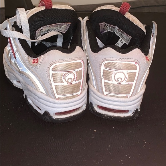 Shoes - Picture 4 of 4